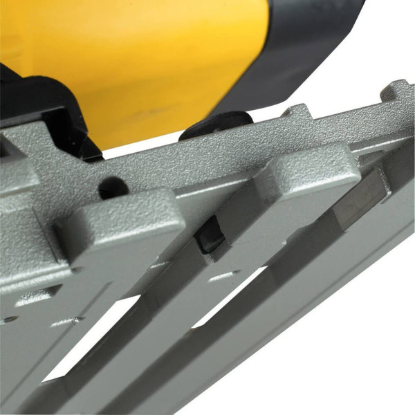 Пила дисковая погружная сетевая DeWALT DWS520KT дисковая погружная DeWALT DWS520KT Пила дисковая погружная сетевая DeWALT DWS520KT дисковая погружная DeWALT DWS520KT