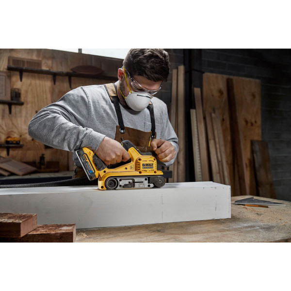 Шліфмашина стрічкова акумуляторна безщіткова DeWALT DCW220N Шліфмашина стрічкова акумуляторна безщіткова DeWALT DCW220N