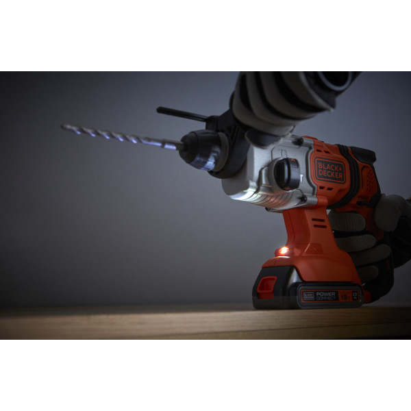 Перфоратор аккумуляторный BLACK+DECKER BCD900D1S Перфоратор аккумуляторный BLACK+DECKER BCD900D1S