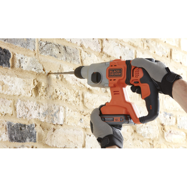 Перфоратор аккумуляторный BLACK+DECKER BCD900D1S Перфоратор аккумуляторный BLACK+DECKER BCD900D1S