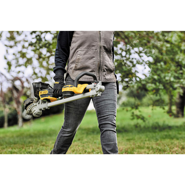 Коса аккумуляторная бесщеточная DeWALT DCMST561P1 Коса аккумуляторная бесщеточная DeWALT DCMST561P1