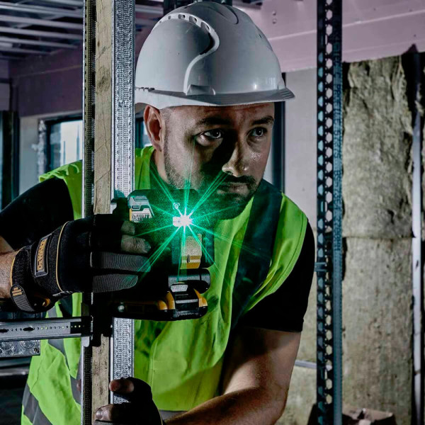 Рівень лазерний лінійний DeWALT DCLE34021N Рівень лазерний лінійний DeWALT DCLE34021N
