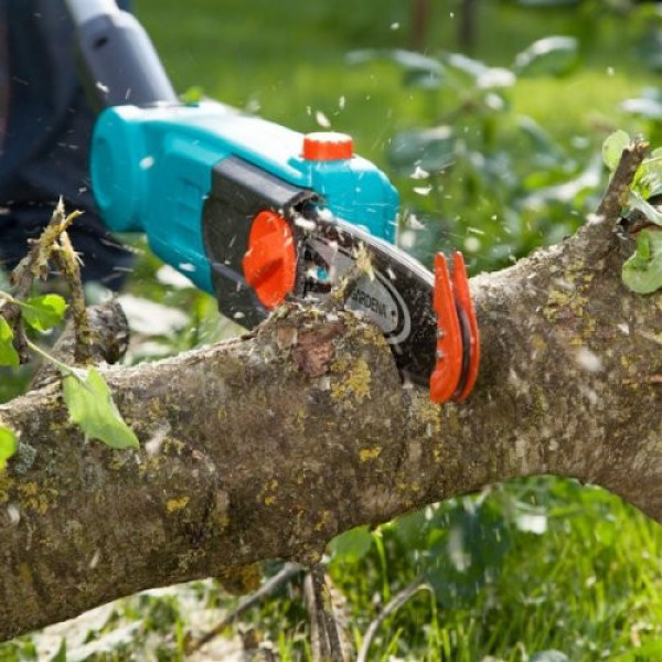 Высоторез электрический Gardena TCS 720/20 Высоторез электрический Gardena TCS 720/20