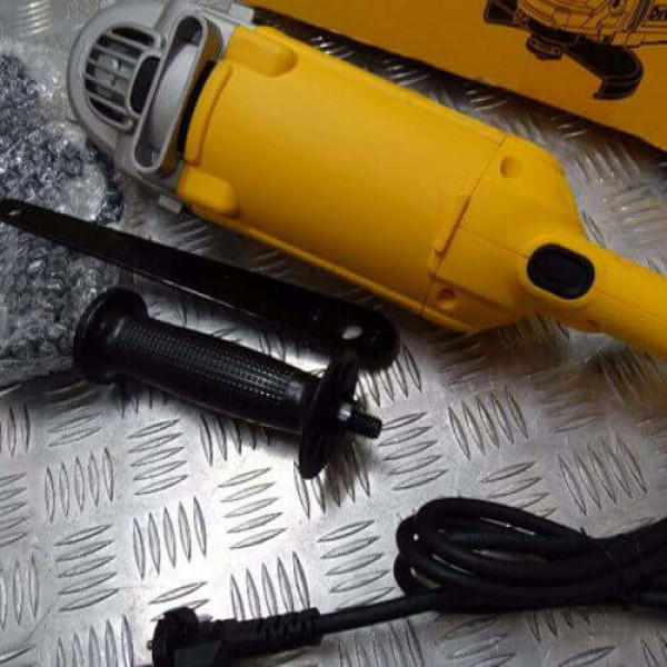 Шліфмашина кутова - болгарка мережева DeWALT DWE494 Шліфмашина кутова - болгарка мережева DeWALT DWE494