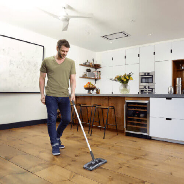 Электровеник аккумуляторный BLACK+DECKER PSA215B Электровеник аккумуляторный BLACK+DECKER PSA215B