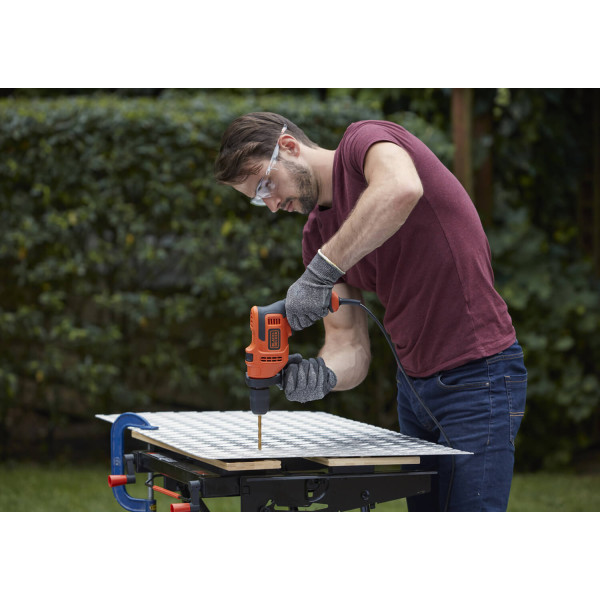 Дрель сетевая ударная BLACK+DECKER BEH200 сетевая ударная Дрель сетевая ударная BLACK+DECKER BEH200 сетевая ударная