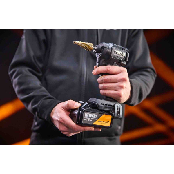 Шурупокрут ударний McLaren F1 TEAM SPECIAL EDITION DeWALT DCF86MP2T