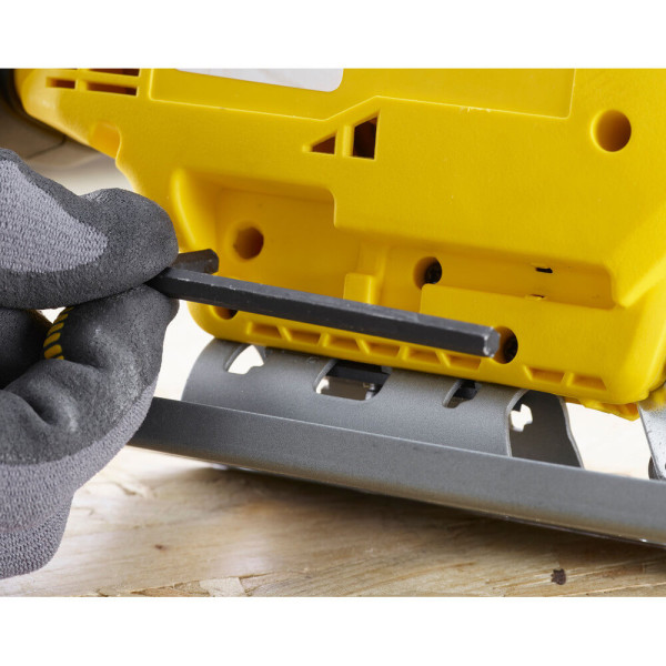 Пила лобзиковая аккумуляторная STANLEY FATMAX SFMCS600B Пила лобзиковая аккумуляторная STANLEY FATMAX SFMCS600B