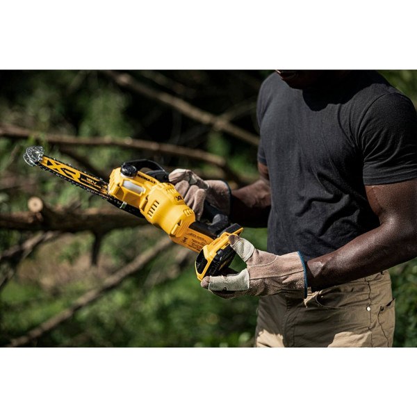 Міні-пилка ланцюгова акумуляторна безщіткова DeWALT DCMPS520P1 Міні-пилка ланцюгова акумуляторна безщіткова DeWALT DCMPS520P1