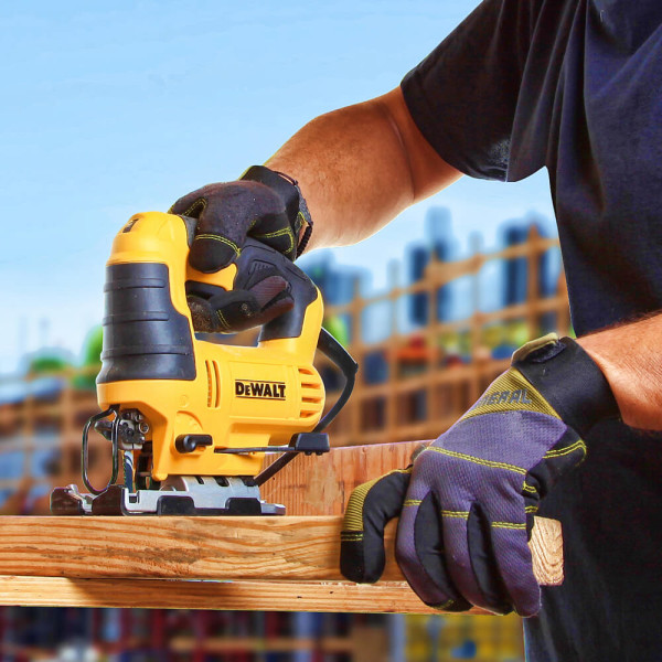 Пилка лобзикова мережева DeWALT DWE349 Пилка лобзикова мережева DeWALT DWE349