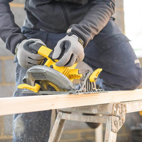 Пила циркулярная сетевая STANLEY FATMAX FME301 циркулярная сетевая Пила циркулярная сетевая STANLEY FATMAX FME301 циркулярная сетевая