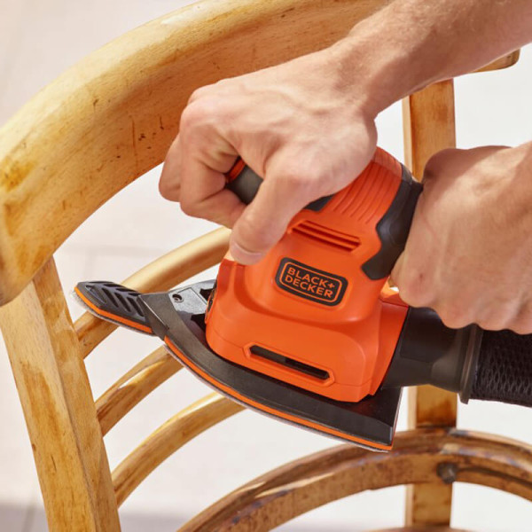 Шліфмашина вібраційна мережева BLACK+DECKER BEW200 Шліфмашина вібраційна мережева BLACK+DECKER BEW200