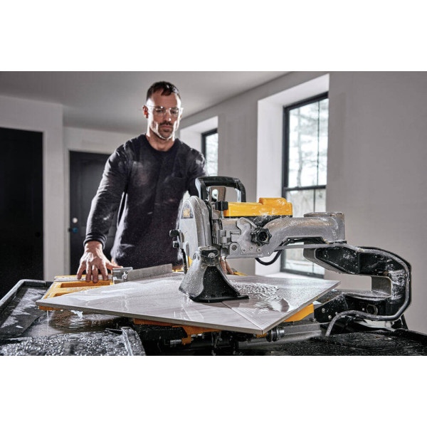 Плиткоріз настільний мережевий DeWALT D36000 Плиткоріз настільний мережевий DeWALT D36000