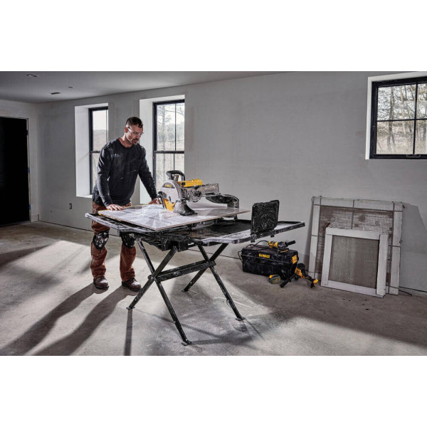 Плиткоріз настільний мережевий DeWALT D36000 Плиткоріз настільний мережевий DeWALT D36000