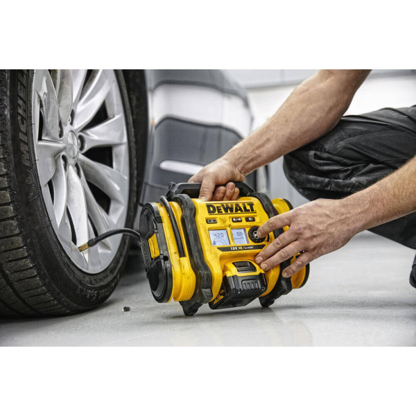 Компрессор воздушный аккумуляторный DeWALT DCC018N Компрессор воздушный аккумуляторный DeWALT DCC018N
