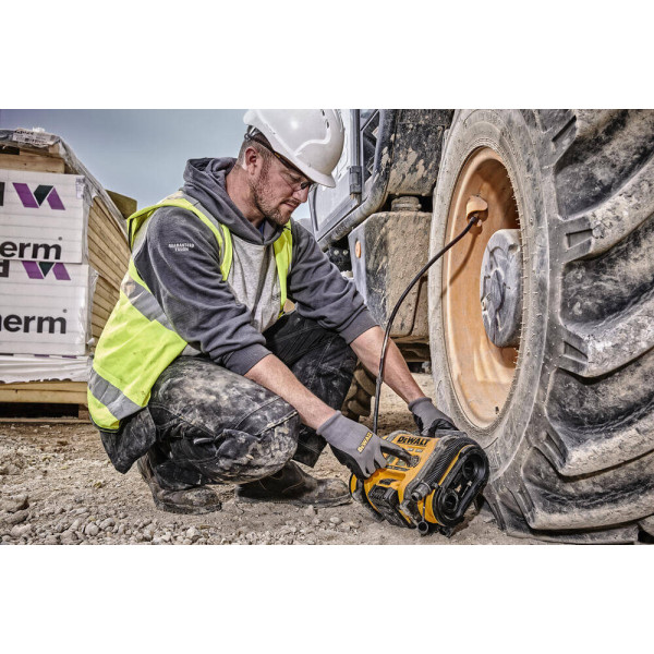 Компрессор воздушный аккумуляторный DeWALT DCC018N Компрессор воздушный аккумуляторный DeWALT DCC018N