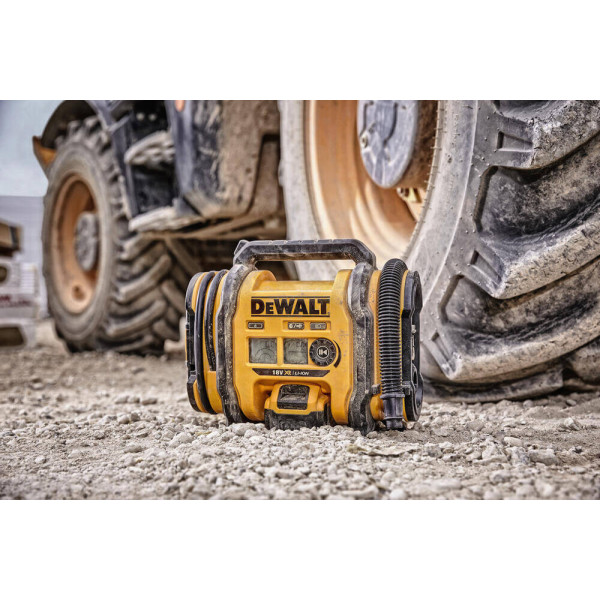 Компрессор воздушный аккумуляторный DeWALT DCC018N Компрессор воздушный аккумуляторный DeWALT DCC018N