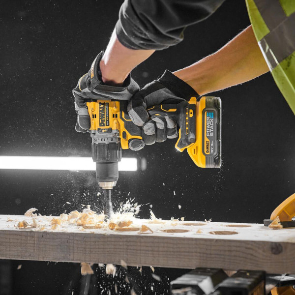 Дриль-шурупокрут акумуляторний безщітковий ударний DeWALT DCD805H2T Дриль-шурупокрут акумуляторний безщітковий ударний DeWALT DCD805H2T