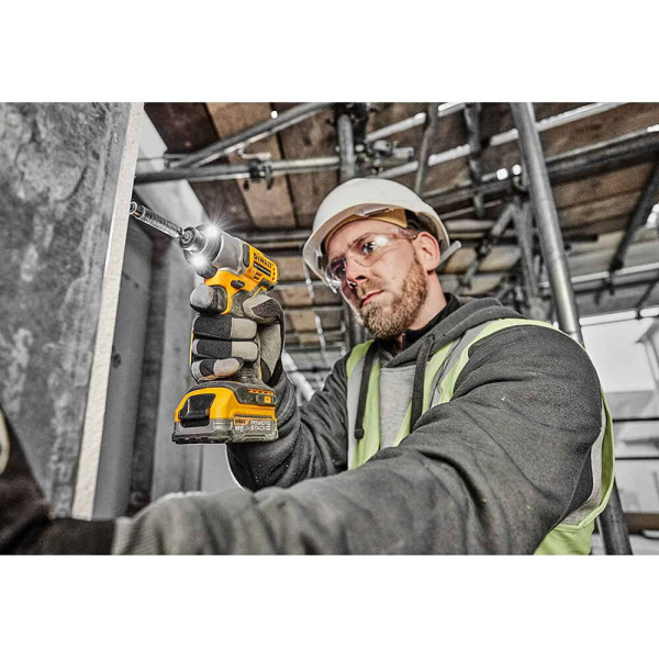 Шурупокрут ударний акумуляторний безщітковий DeWALT DCF840NT Шурупокрут ударний акумуляторний безщітковий DeWALT DCF840NT