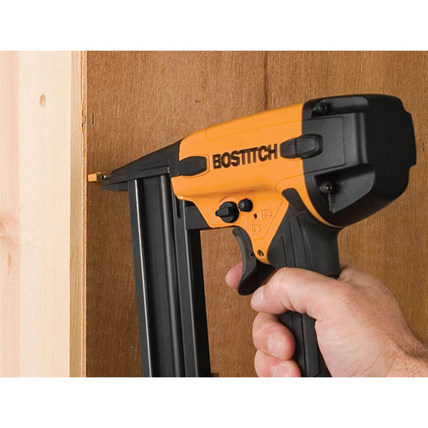 Пистолет скобозабивной пневматический BOSTITCH SX1838-E пистолет скобозабивной пневматический BOSTITCH SX1838-E