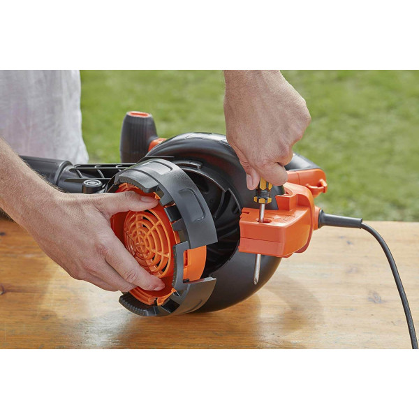 Садовый пылесос электрический BLACK+DECKER BEBLV300 Садовый пылесос электрический BLACK+DECKER BEBLV300