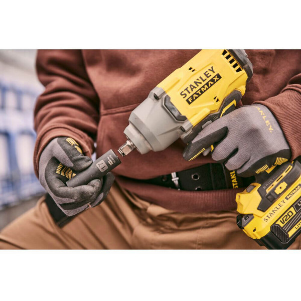 Гайковерт ударний акумуляторний STANLEY FATMAX SFMCF940M1 Гайковерт ударний акумуляторний STANLEY FATMAX SFMCF940M1