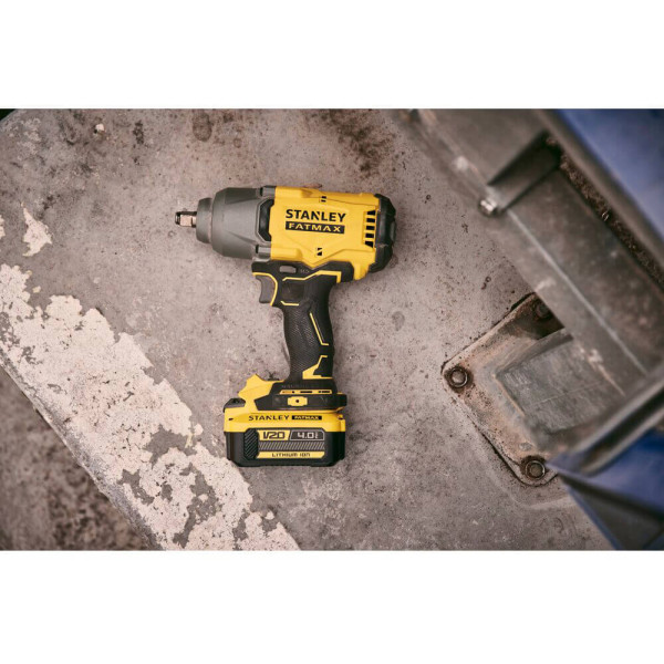 Гайковерт ударний акумуляторний STANLEY FATMAX SFMCF940M1 Гайковерт ударний акумуляторний STANLEY FATMAX SFMCF940M1