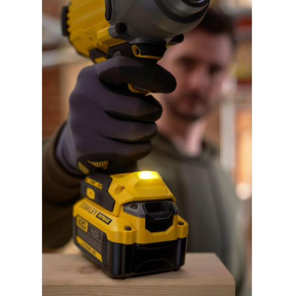Гайковерт ударний акумуляторний STANLEY FATMAX SFMCF940M1 Гайковерт ударний акумуляторний STANLEY FATMAX SFMCF940M1