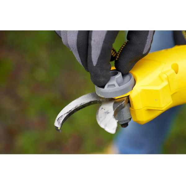 Пила ланцюгова акумуляторна STANLEY FATMAX SFMCCS630M1+SFMCPP32M1