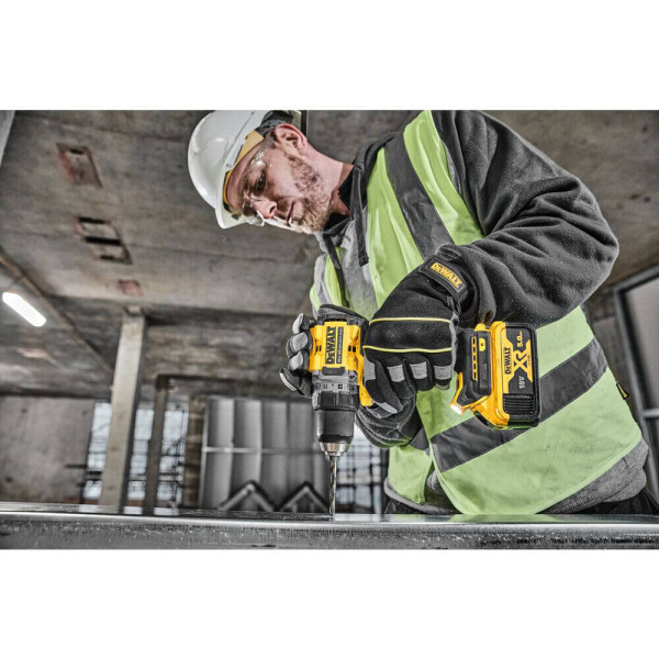 Дриль-шуруповерт акумуляторний безщітковий DeWALT DCD800P2T Дриль-шуруповерт акумуляторний безщітковий DeWALT DCD800P2T