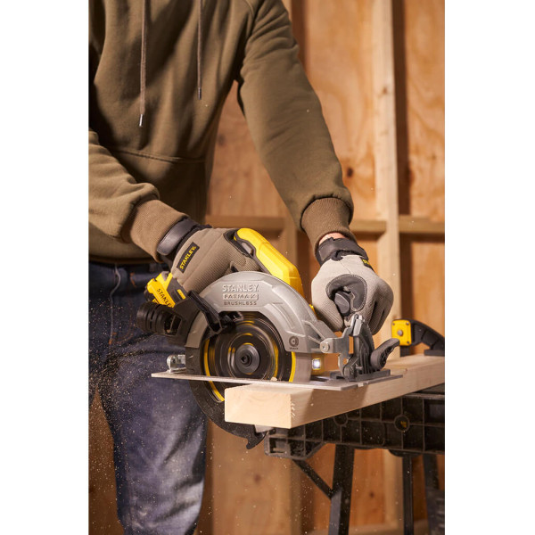 Пила циркулярная аккумуляторная STANLEY FATMAX SFMCS550M2K Пила циркулярная аккумуляторная STANLEY FATMAX SFMCS550M2K