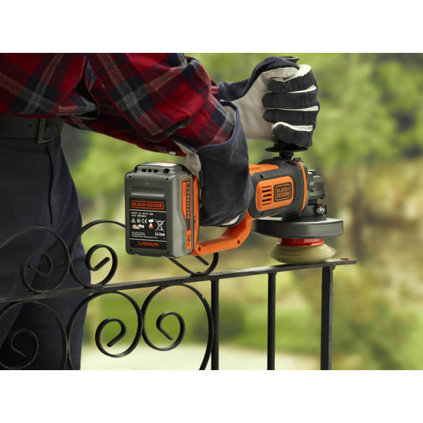 Шліфмашина кутова - болгарка акумуляторна BLACK+DECKER BCG720M1 Шліфмашина кутова - болгарка акумуляторна BLACK+DECKER BCG720M1